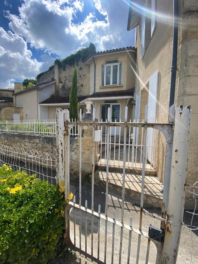 La Madeleine, Nichee Au Coeur De Saint-Emilion Villa Екстериор снимка